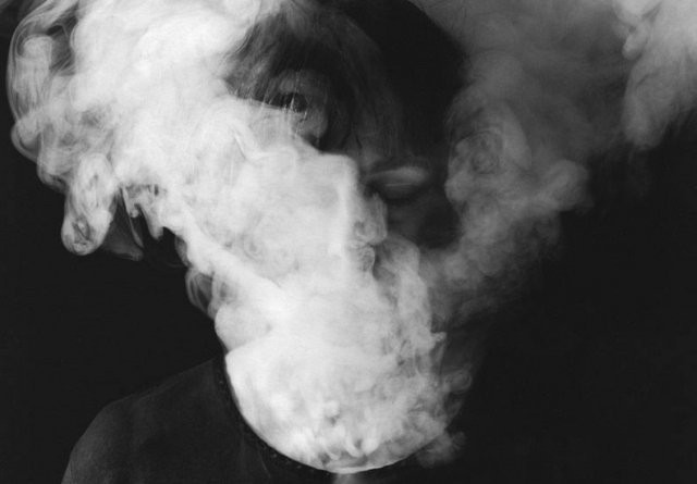 Chainsmoker