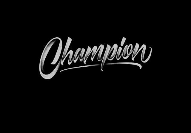 Champion 4K Amoled